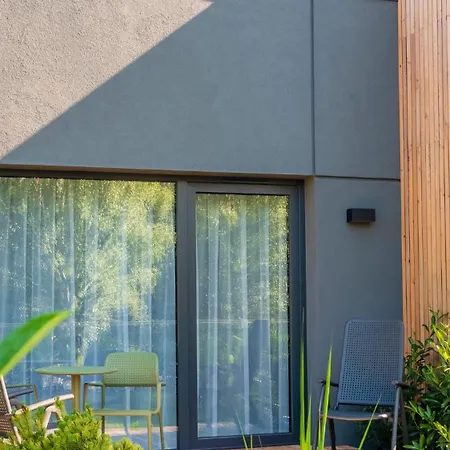 W Willi Z Sauna I Ogrodem Surfingbird Villa Dźwirzyno