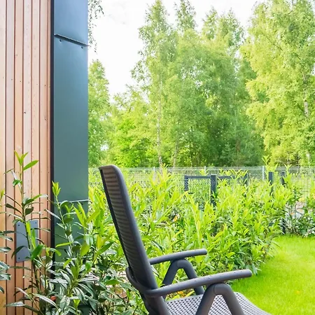 W Willi Z Sauna I Ogrodem Surfingbird *